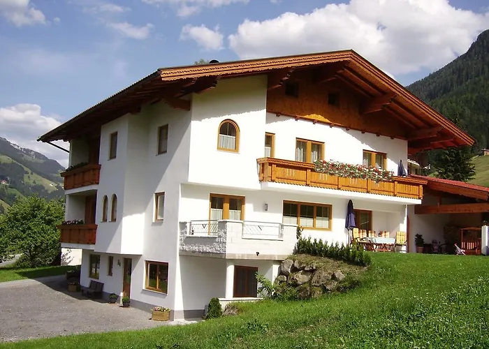 Magdalena Хайнценберг